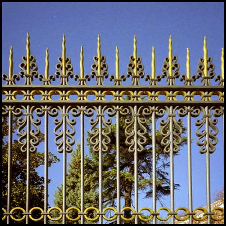 railing1.jpg